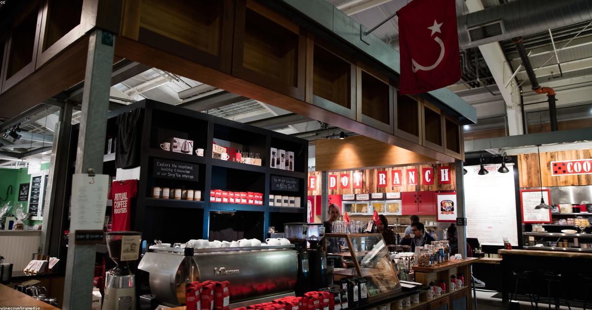 How to Pair Drinks with Your Catering Menu